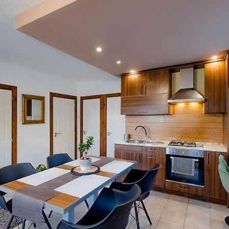 שיופוק Fatima Apartman מראה חיצוני תמונה