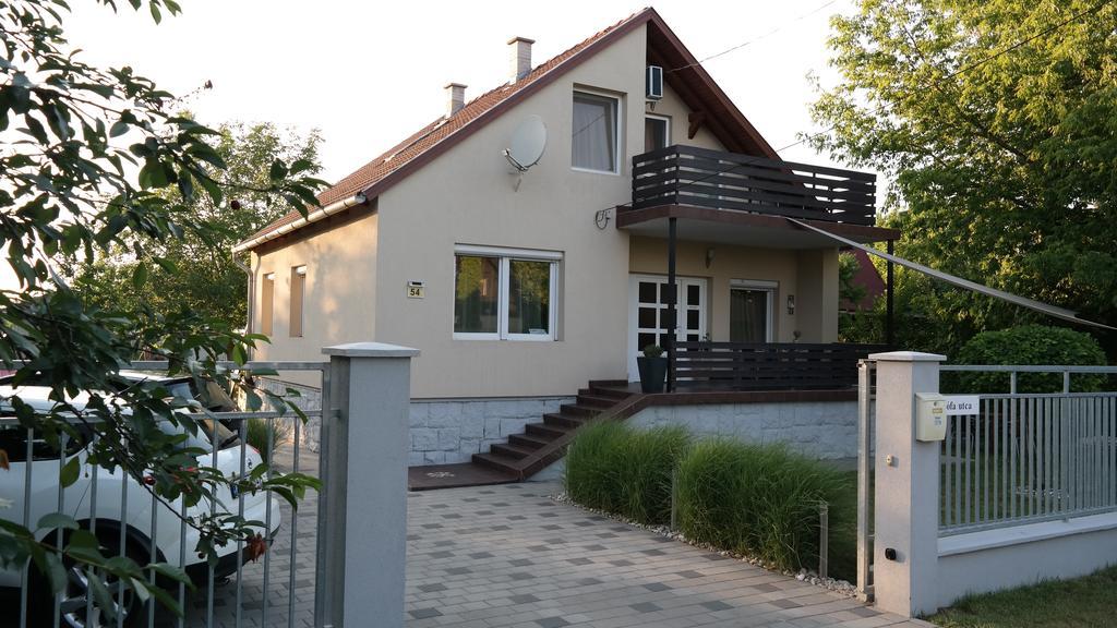 שיופוק Fatima Apartman מראה חיצוני תמונה