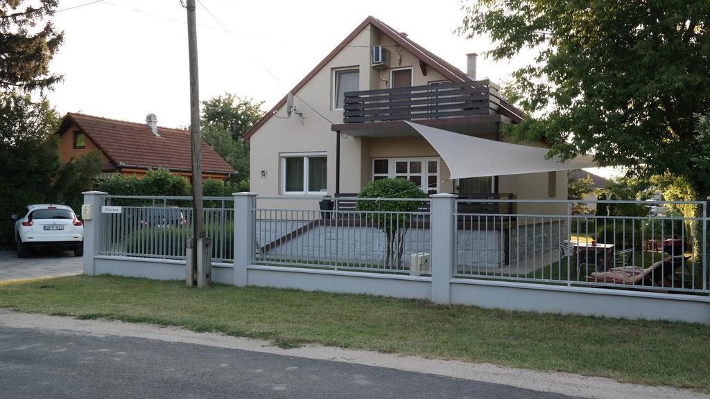 שיופוק Fatima Apartman מראה חיצוני תמונה